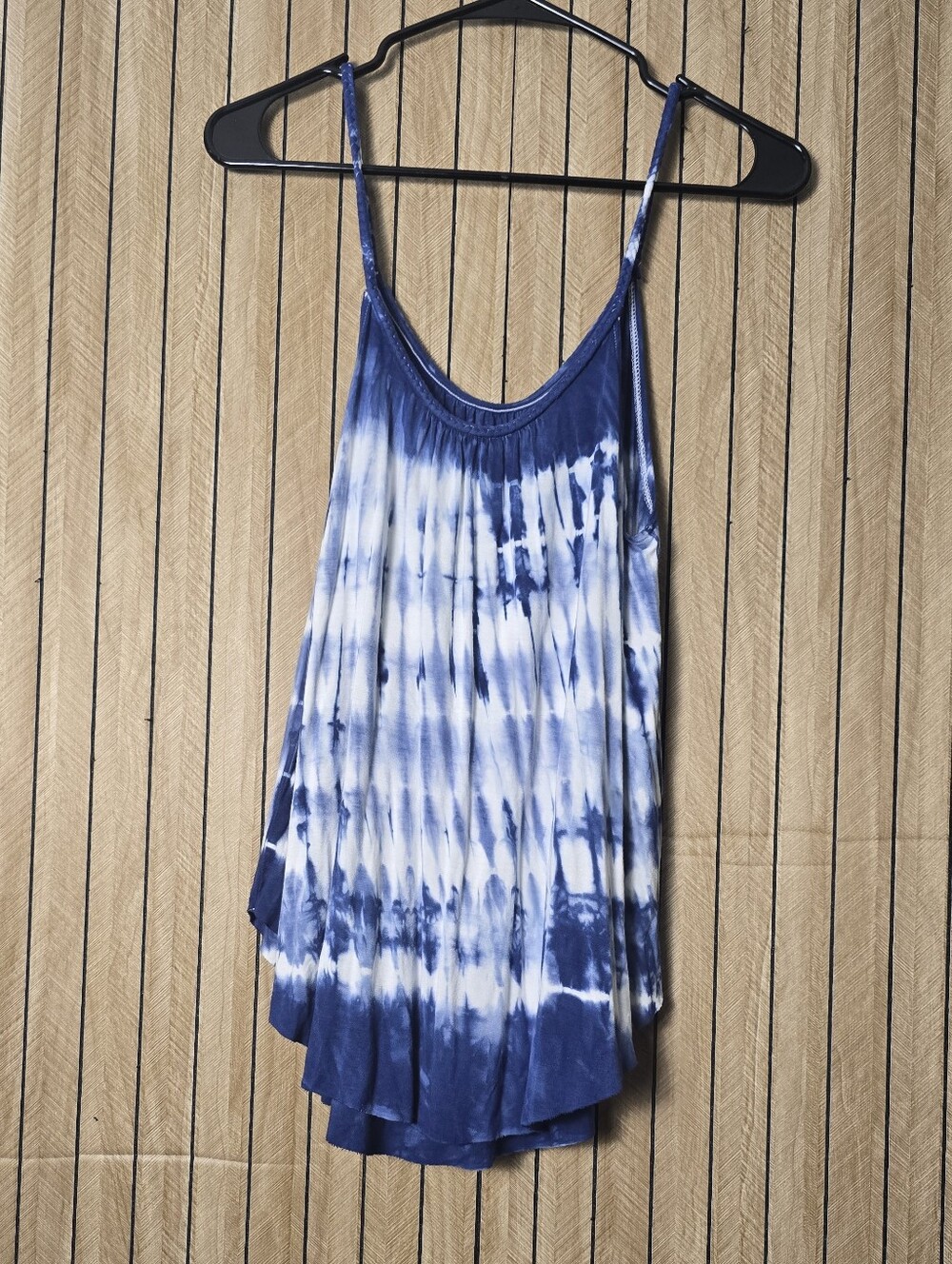 American Eagle Outfitters Navy and White Tie-Dye Spaghetti Strap Tank